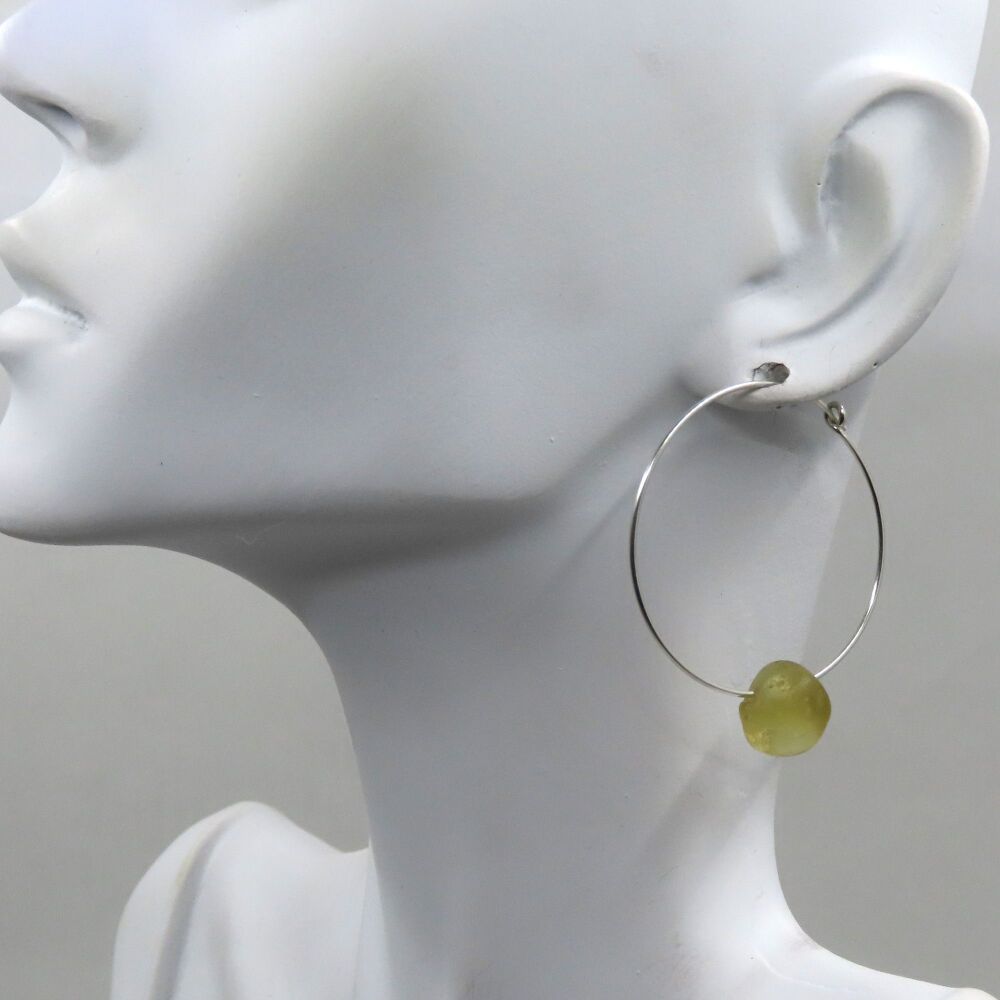 Single Light Yellow Gold Sea Glass Hoop Earring