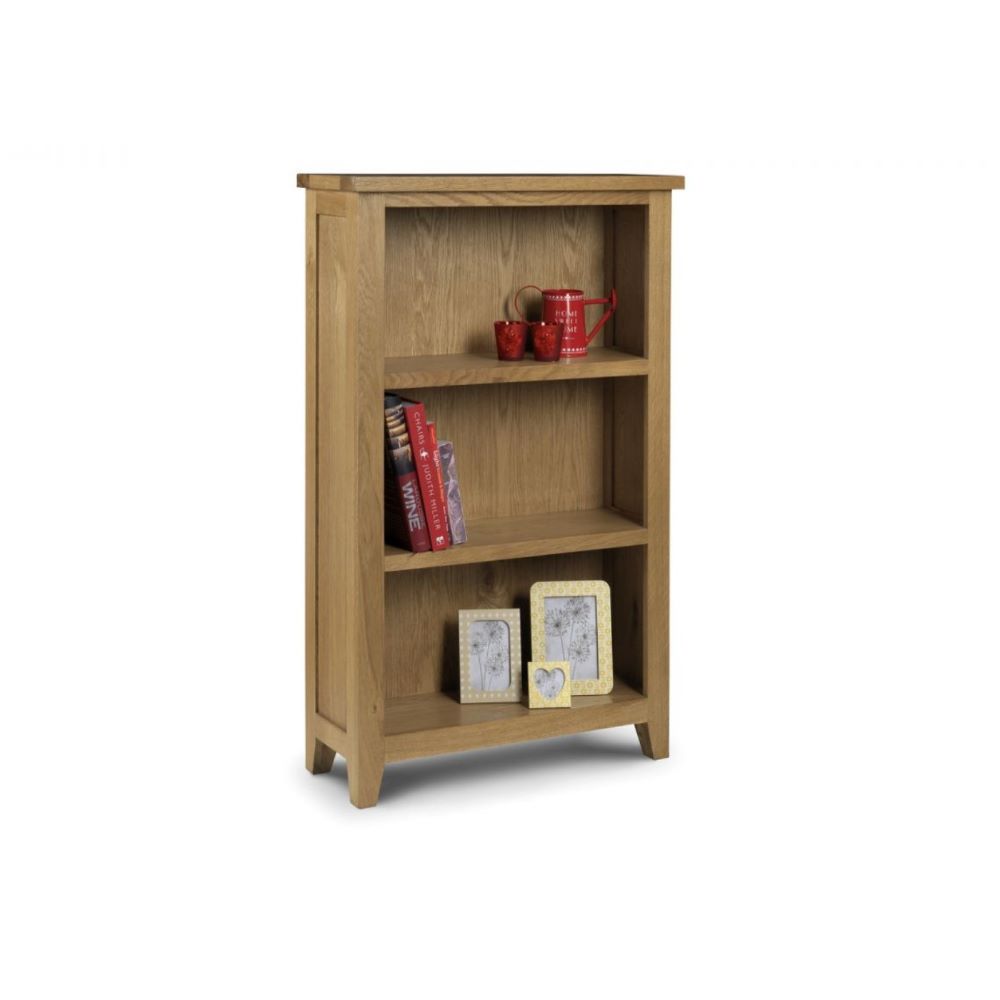 Cabinets & Bookcases