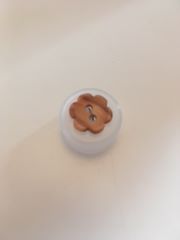 Bonfanti Buttons Wooden Flower Design. 12.5mm