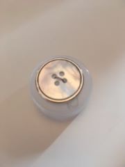 Bonfanti Buttons Mother-of-Pearl Design