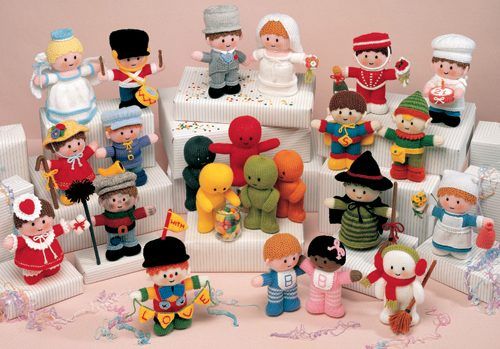 Little Gifts Dolls Booklet