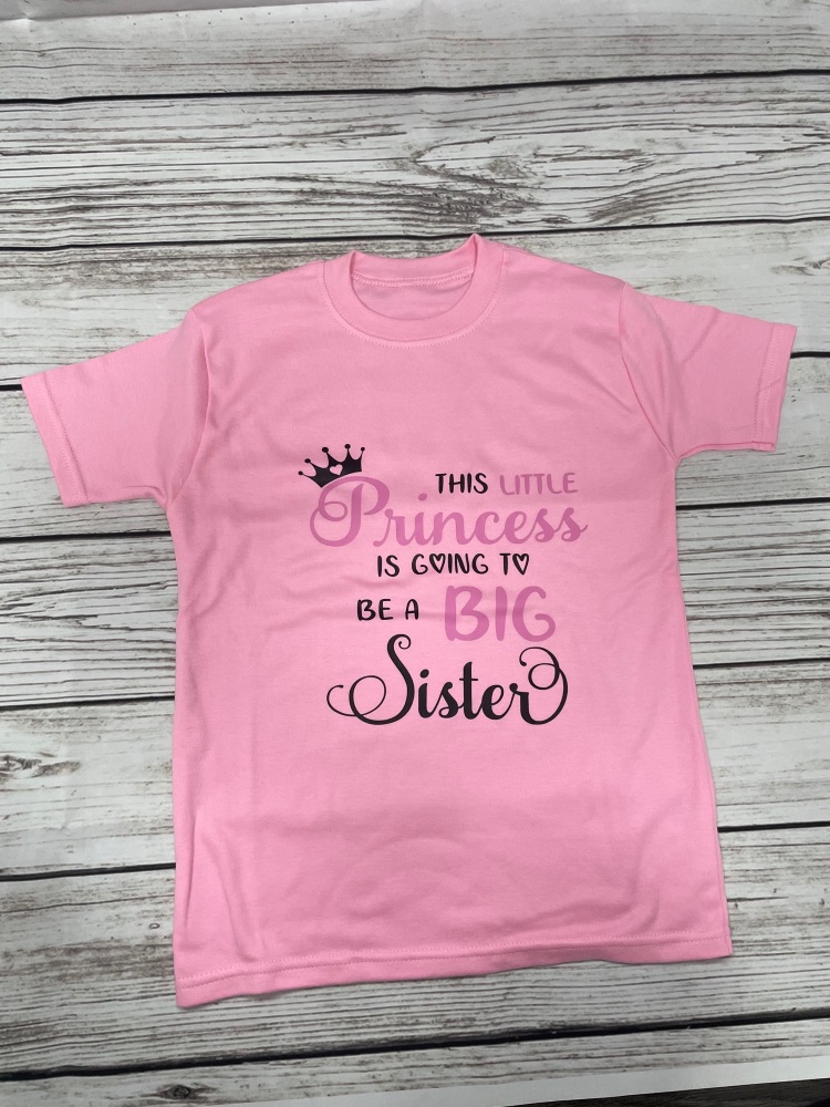 Big Sister T-shirt.
