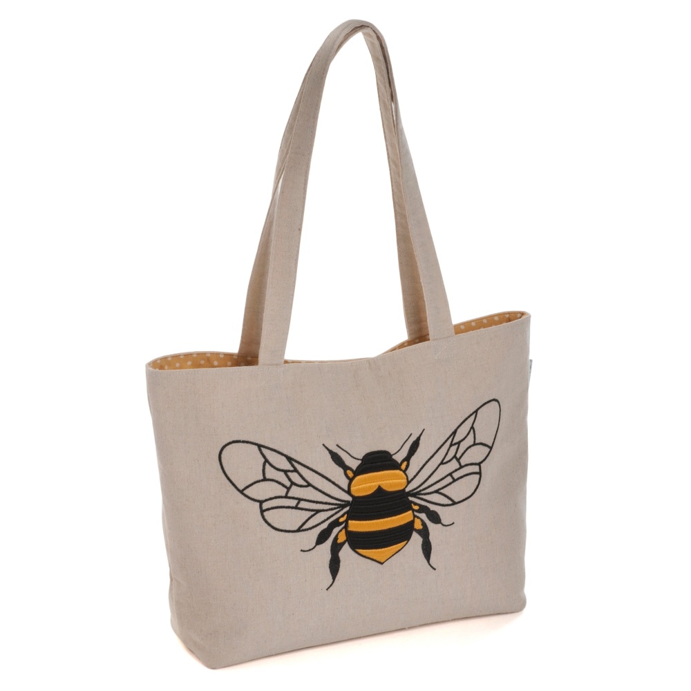 Shoulder Tote Appliqué: Linen Bee