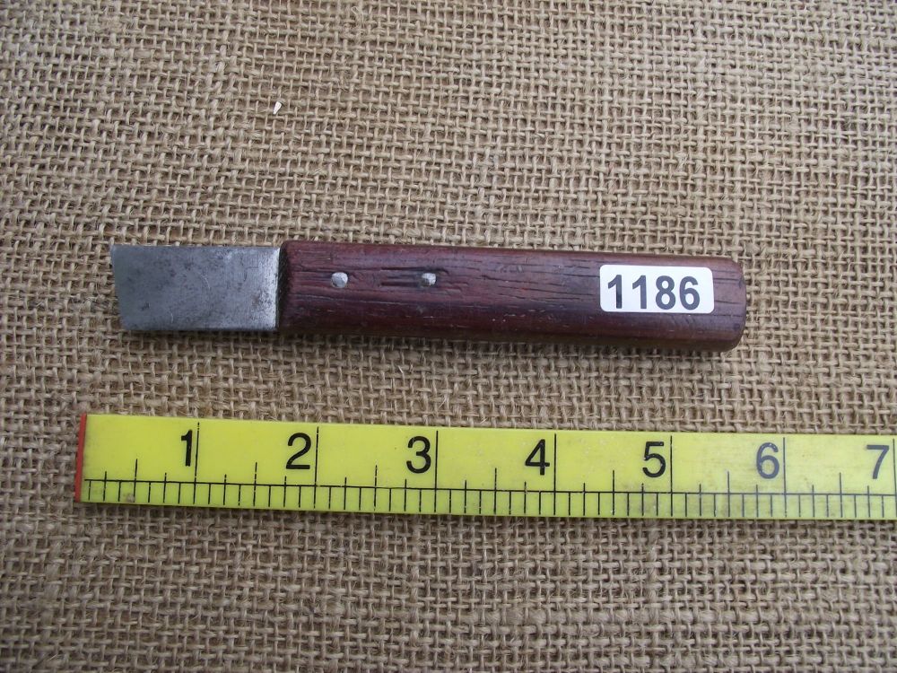 Marking-out knife