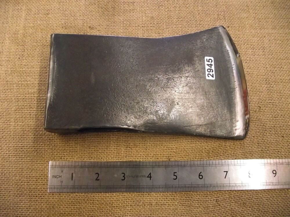 Axe head - wedge pattern felling