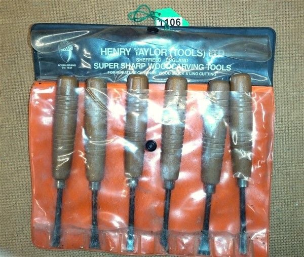 Carving chisels - Henry Taylor