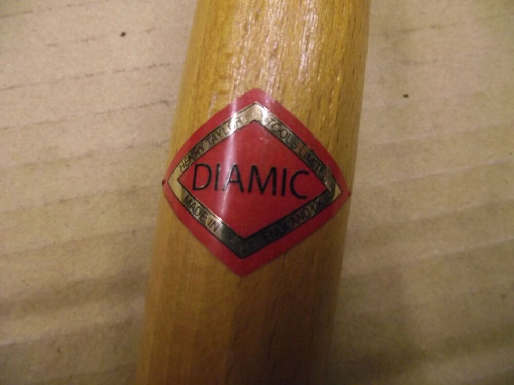 Chisel - Henry Taylor