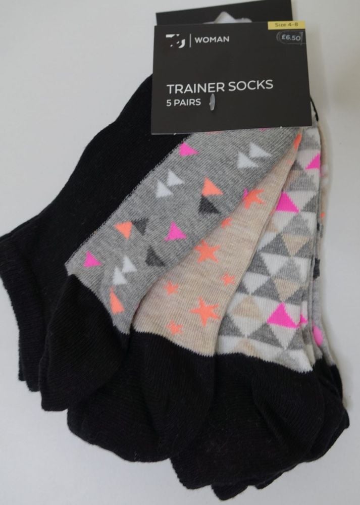 New Product 12 x store ladies 5 pack trainer socks just £1.50 each one size