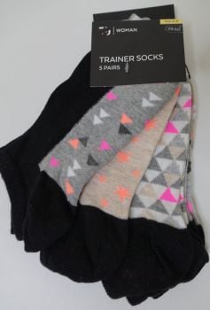 DEAL DEAL 12 x store ladies 5 pack trainer socks just £1.65 each one size.MRP £6.50