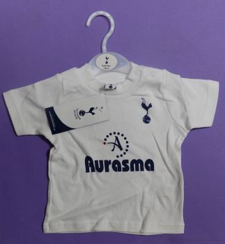 100 Tottenham Hotspur Babies T Shirt with popper opening 6-9 months up to 18-24 months.50p
