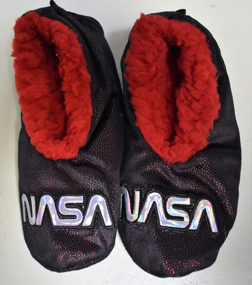 3 Kid's NASA Slippers Size 9-12