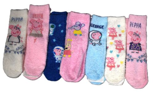 22 Pairs Of Boys & Girl's Assorted Peppa & George Pig Cosy Socks
