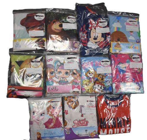 11 Girl's Assorted Character Pyjamas Age 5-6