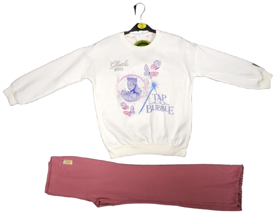 12 Ex Store Girls Wicked Outfits