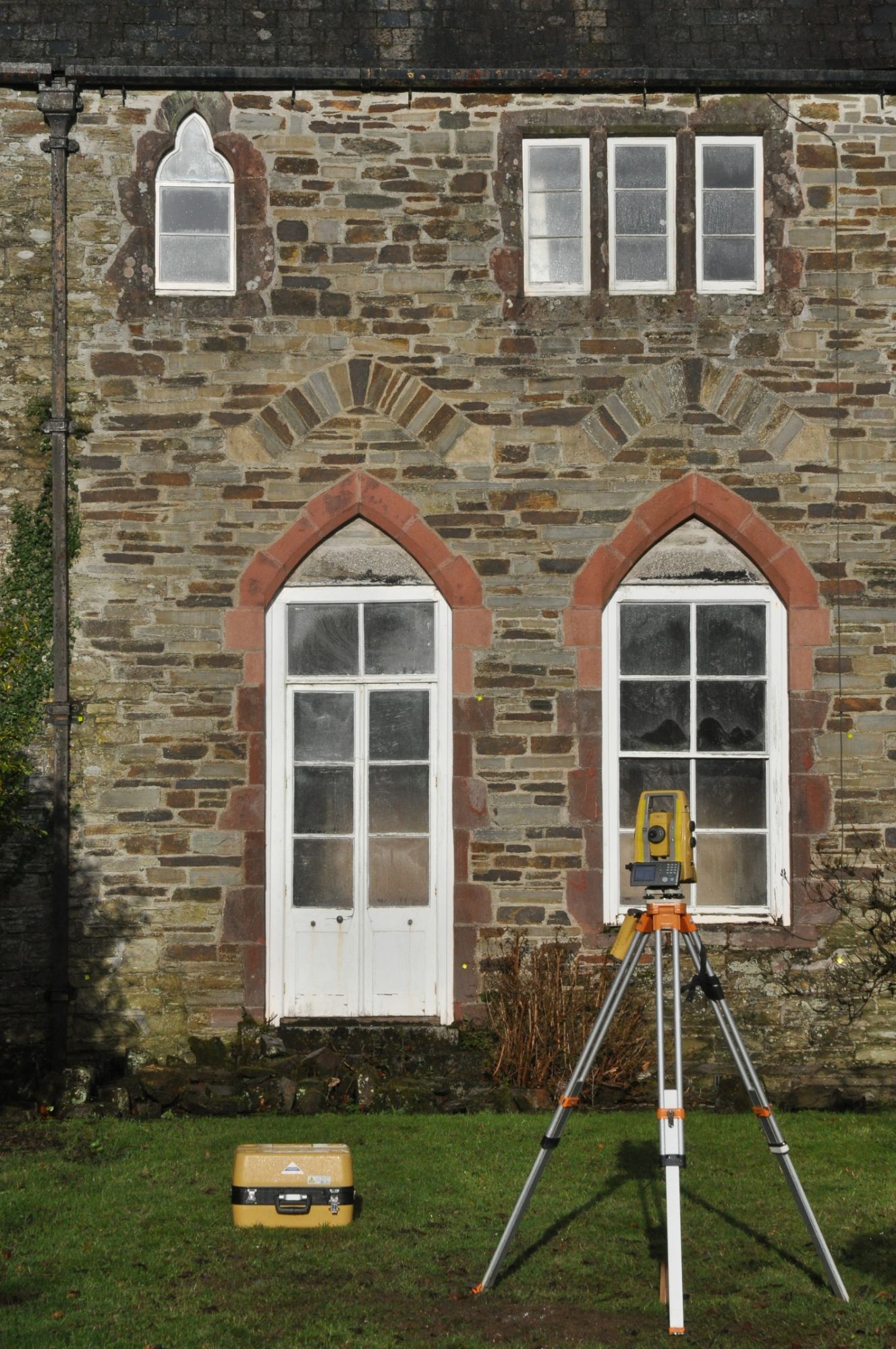 Grade 2* listed house elevation in Cornwall