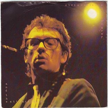 ELVIS COSTELLO & THE ATTRACTIONS - OLIVER'S ARMY - RADARSCOPE