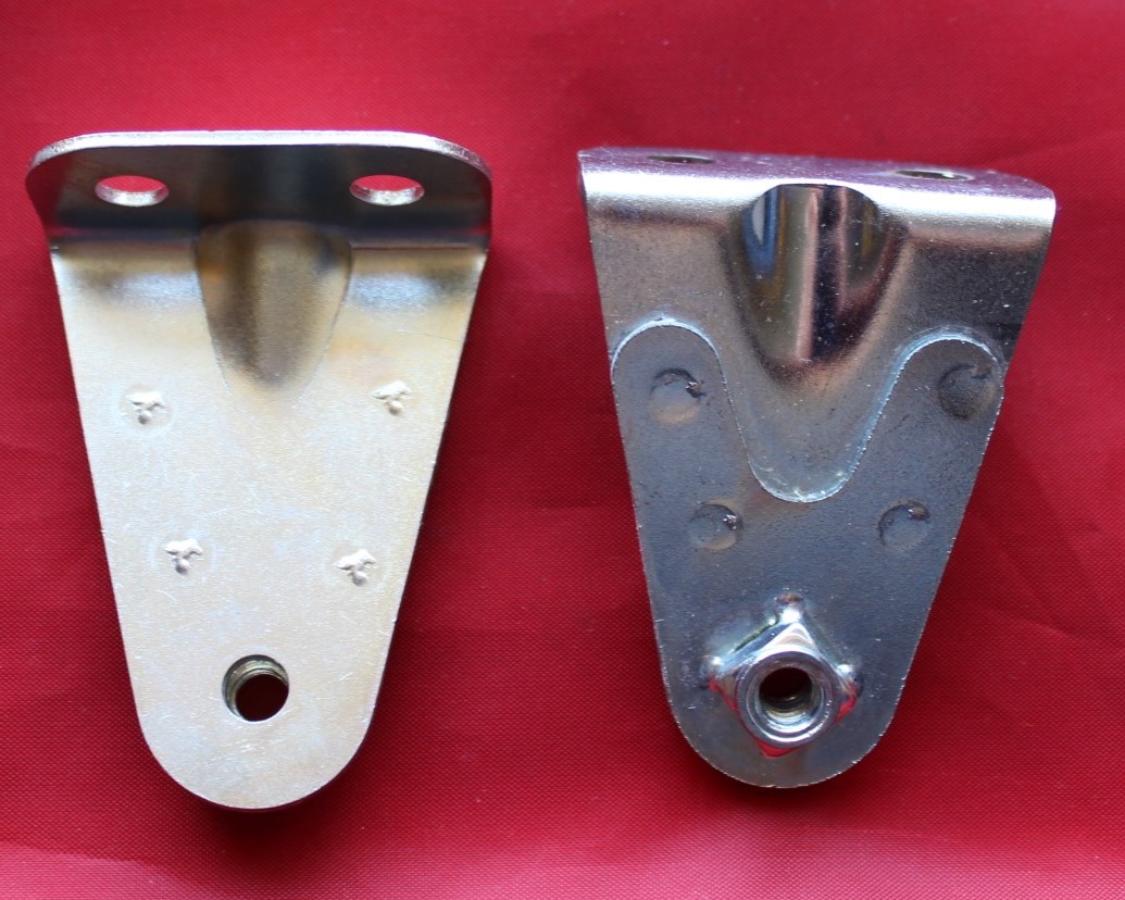 4. Pair Of Seat Brackets - TY125 & TY175
