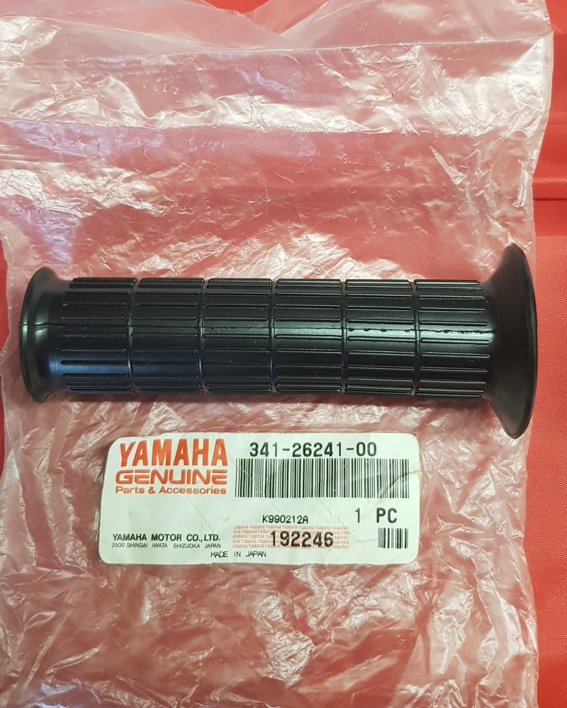 Pair of New Old Stock Handlebar Grips - TY250A 
