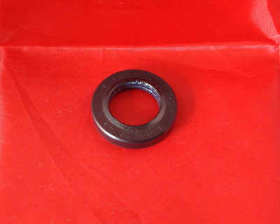  7. Rear Wheel Oil Seal Left - TY250 Twinshock