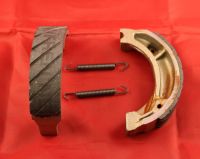Pair of Grooved Brake Shoes - TL125
