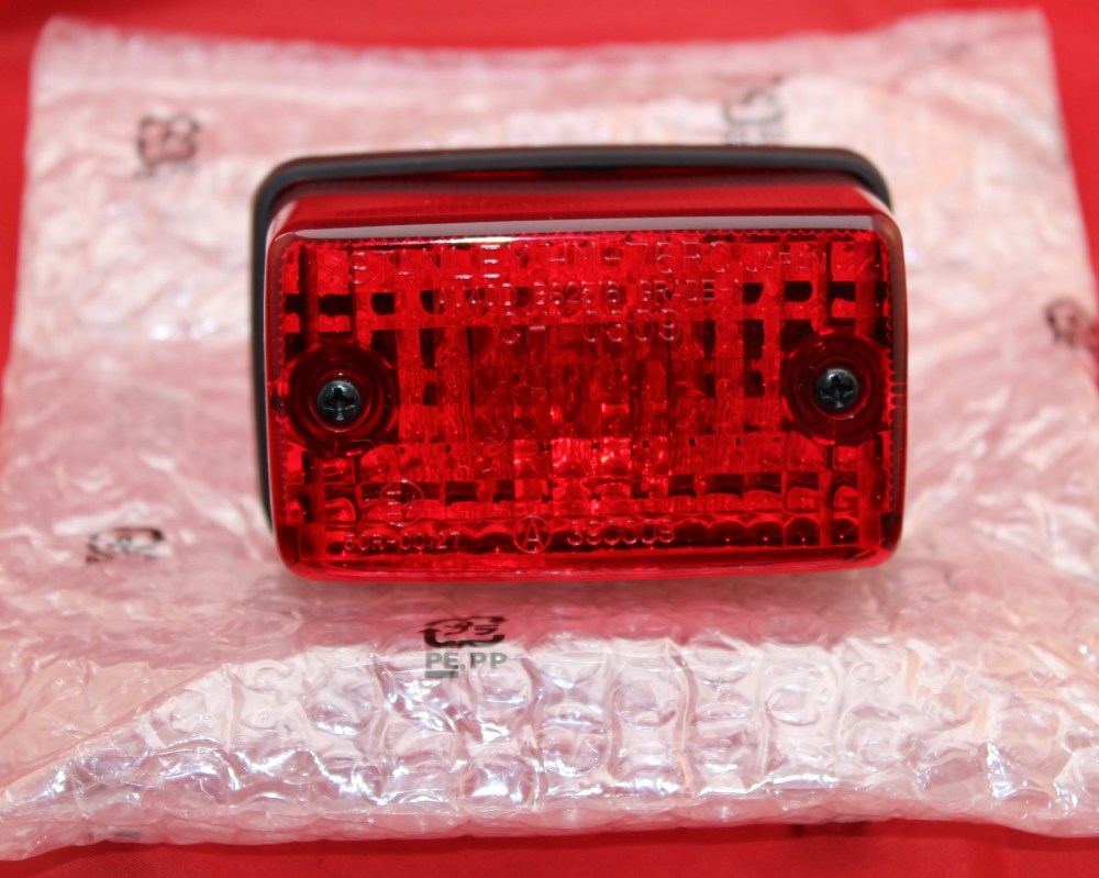  4. Rear Light Assembly - TLR200 to 1985