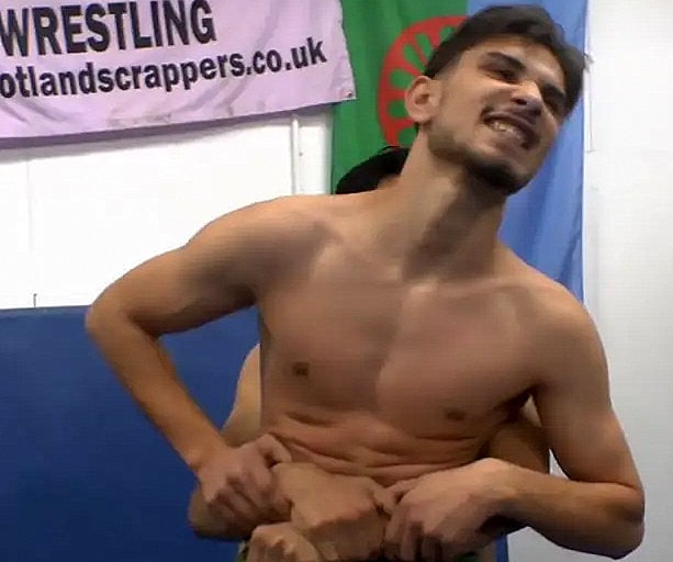 Screenshot 2025-12-26 at 16-45-50 Camo Carriers - WatchFighters.jpg