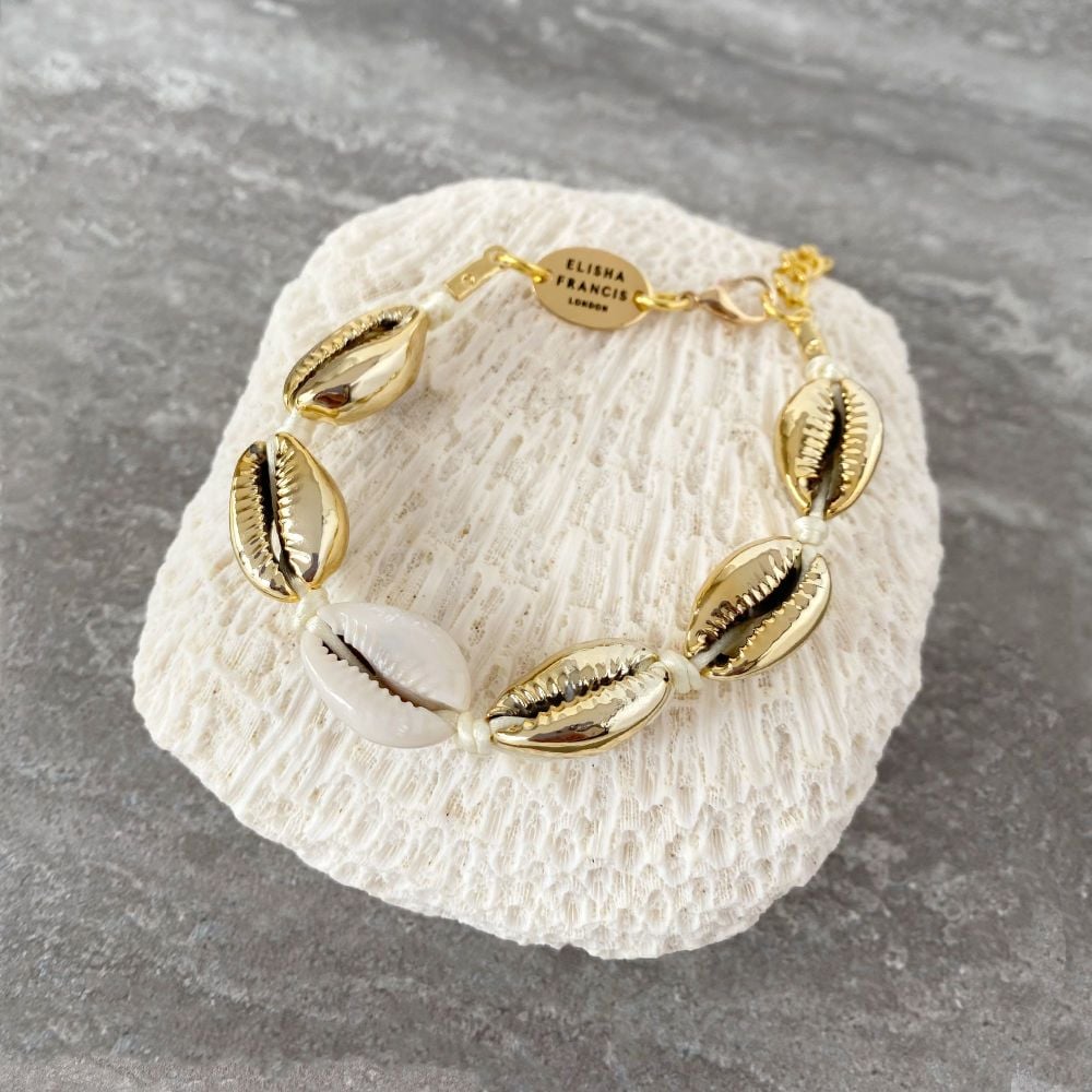 Gold Cowrie Shell Bracelet 