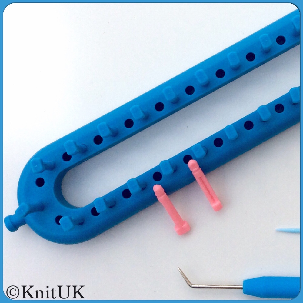 KnitUK Long Blue Knitting Loom. 62 Pegs +  62 extra-pegs.