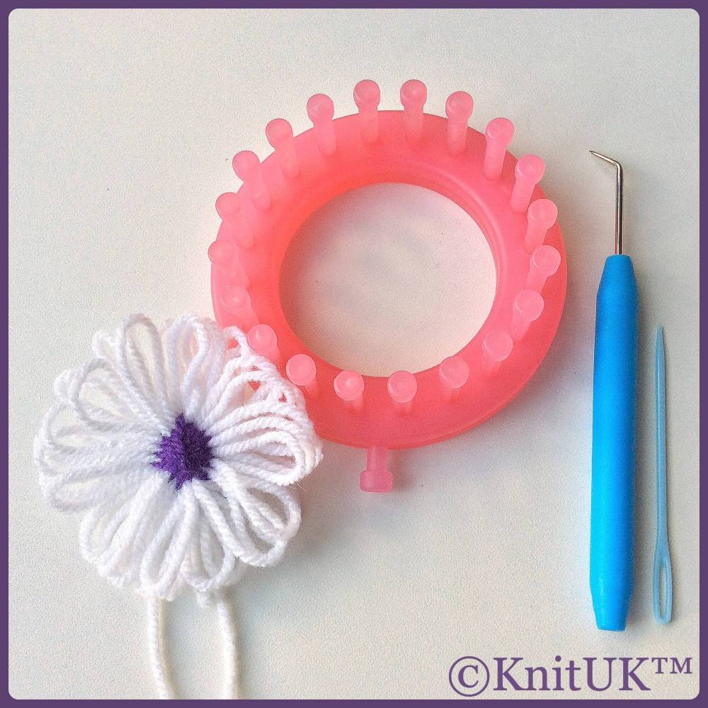 Flower knitting loom with 20 pegs KnitUK