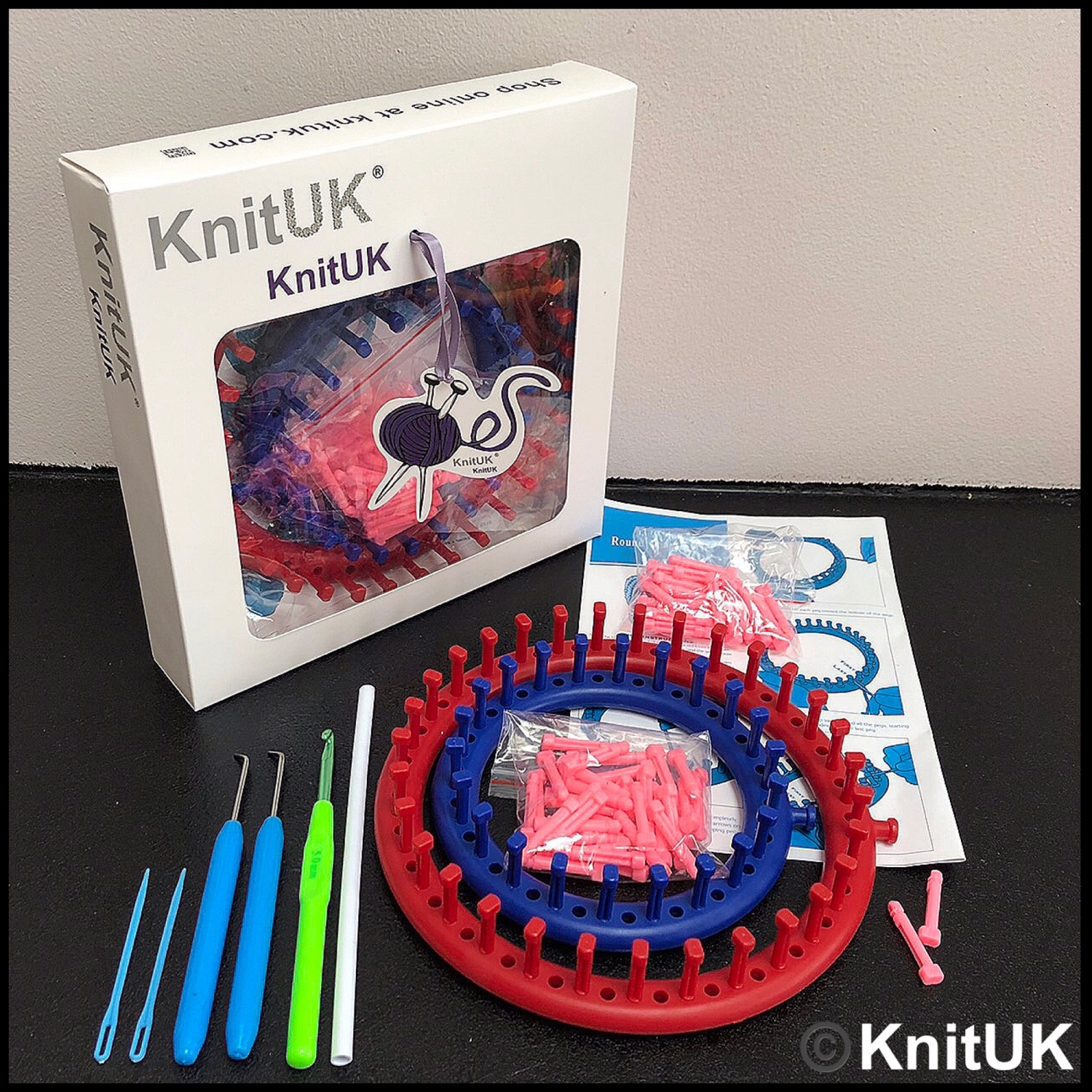 Round Knitting Loom Set of 2 Red & Blue KnitUK
