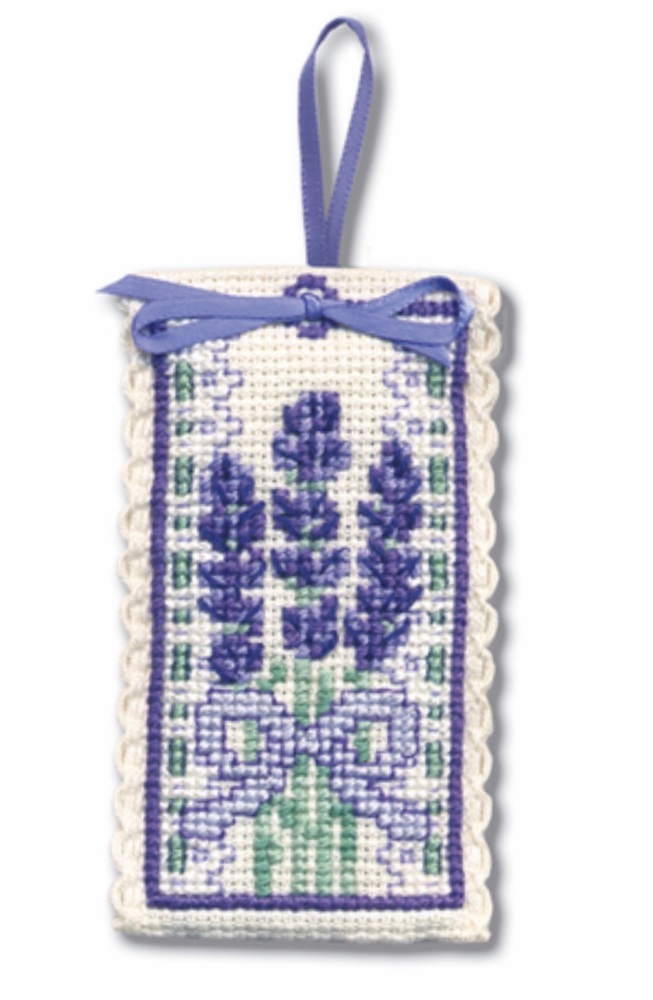 SACHET Victorian Lavender. Cross Stitch Kit by Textile Heritage (Made in UK)