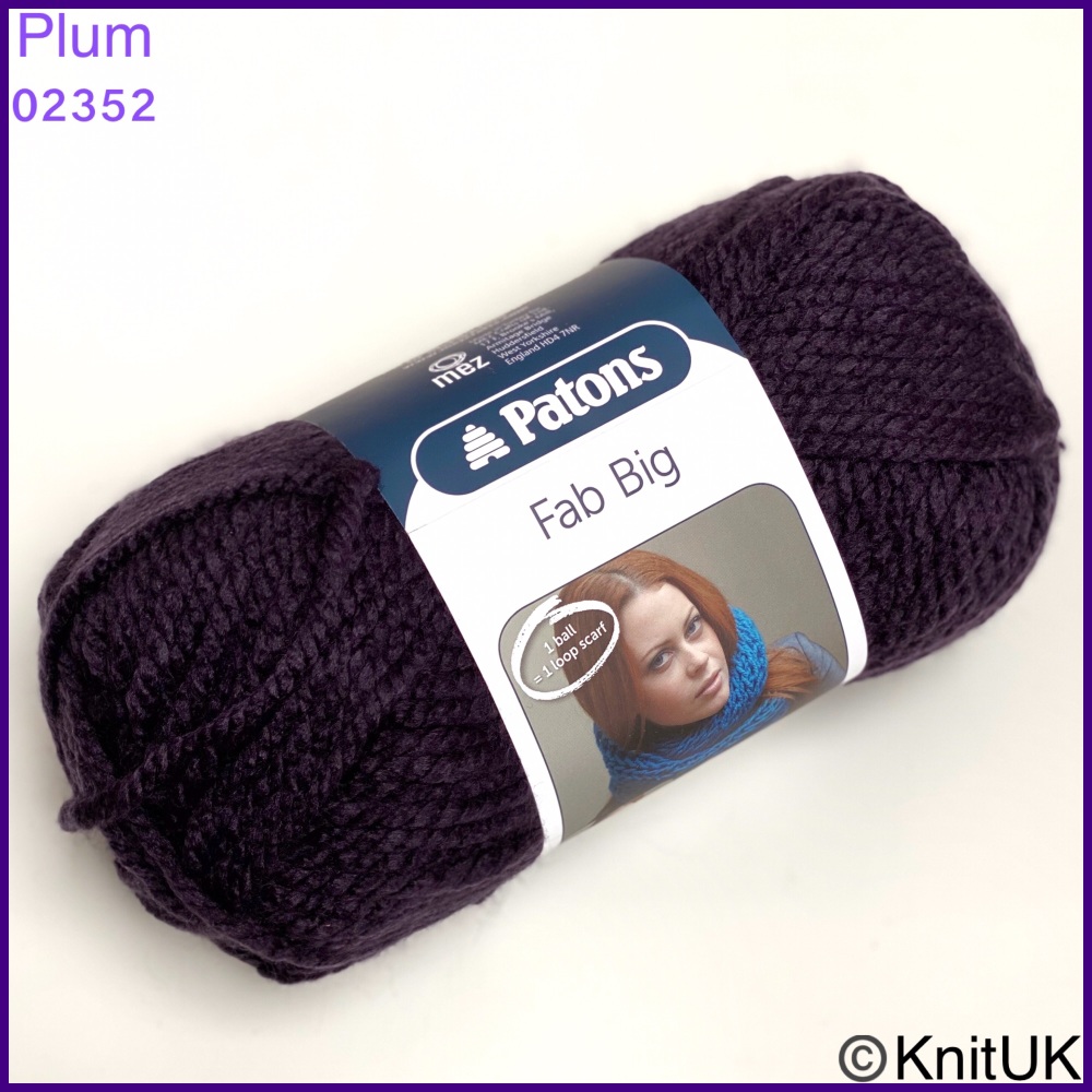 Patons Fab Big. Super chunky yarn (200g). Choose colour