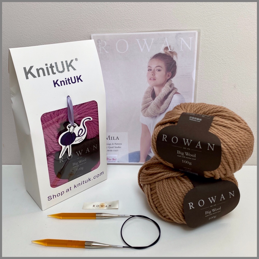 KnitUK Knitting Kit Super Chunky Cowl rowan big wool box contents