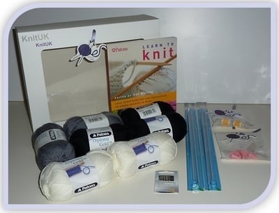 Cushion Cover - Knitting Kit (Now: FREE Cushion Pad)