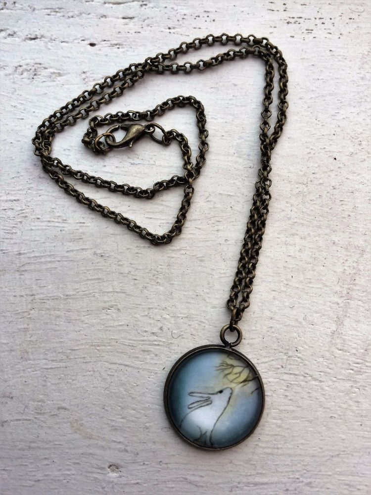 MOON GAZY HARE PENDANT 