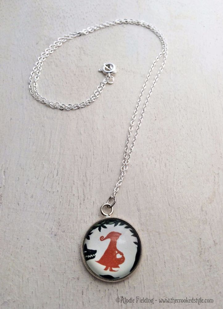 LITTLE RED - PENDANT