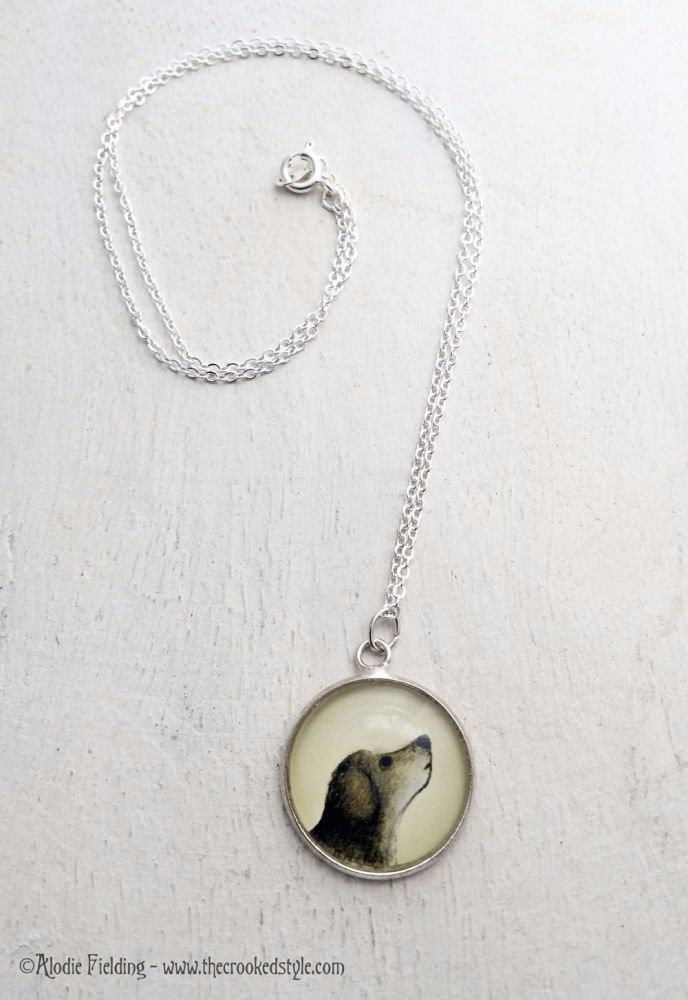 LOYAL DOG PENDANT