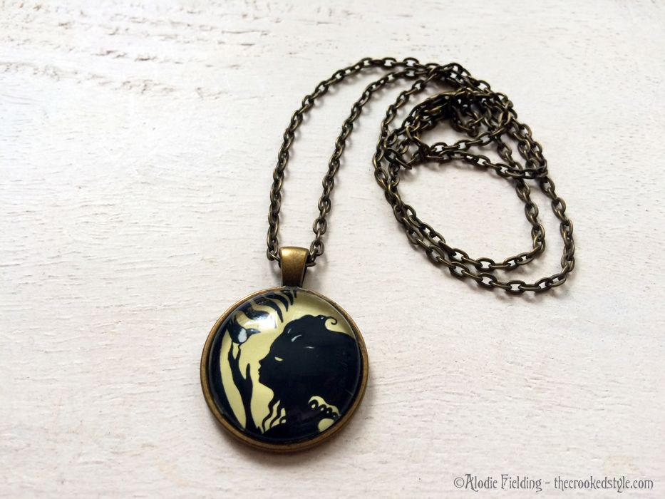 FERN GIRL PENDANT