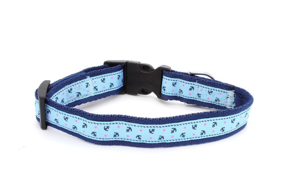 Pale blue anchors Collar from