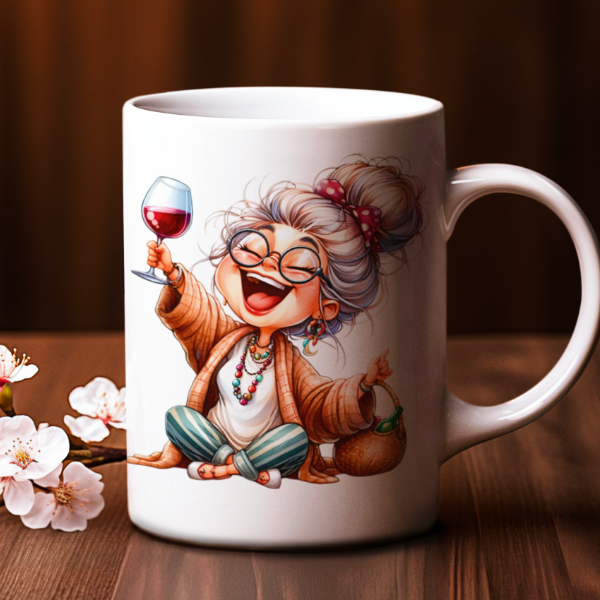 100241 Funny Wine Drinking Grandma 07