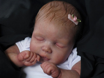 Sleeping - Bella Kit by Pat Moulton - *COMPLETE REBORN STARTER SET!!* Makes 18" BABY With faux doe suede, disc jointed body.