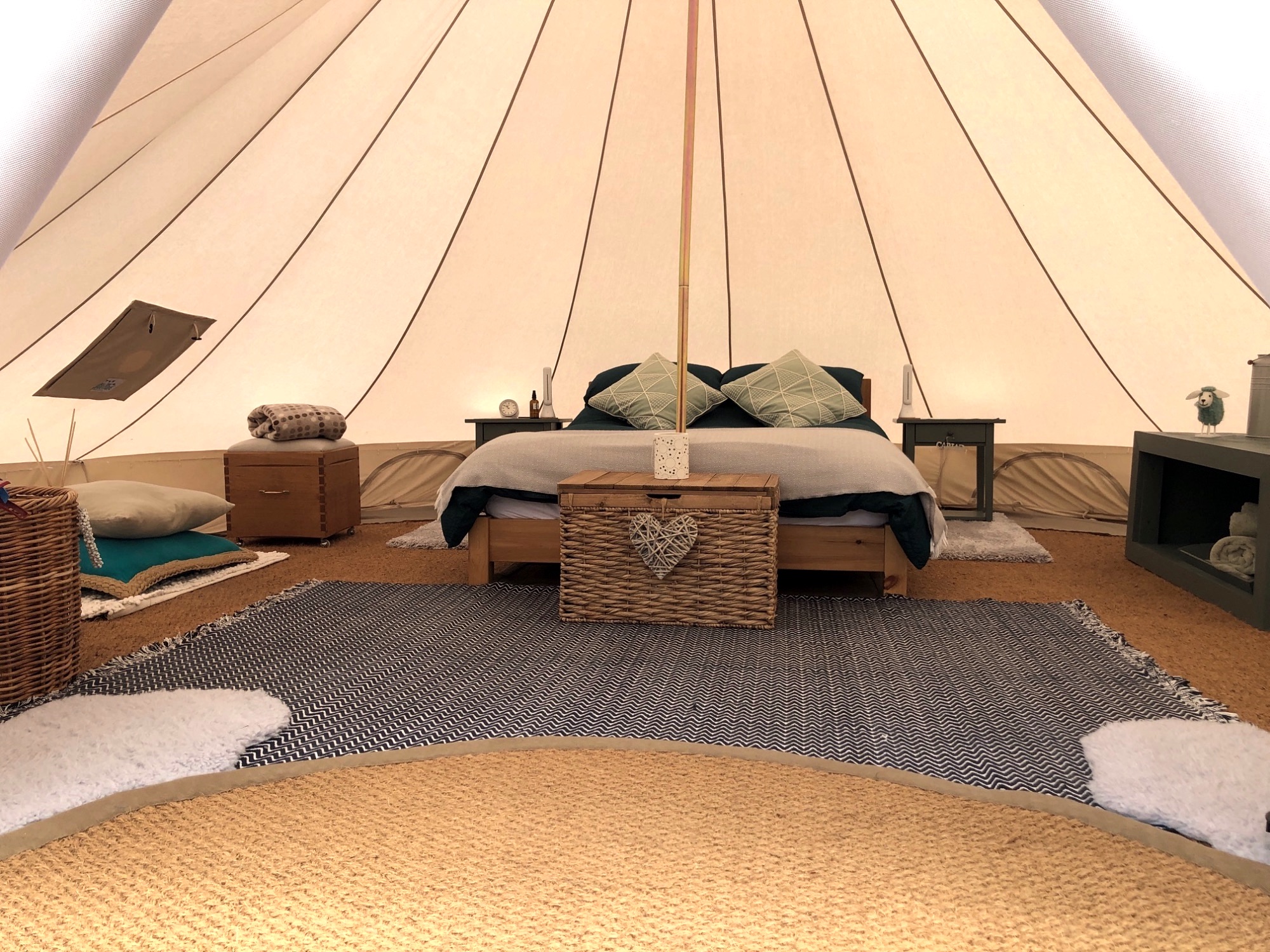 Bell tent glamping