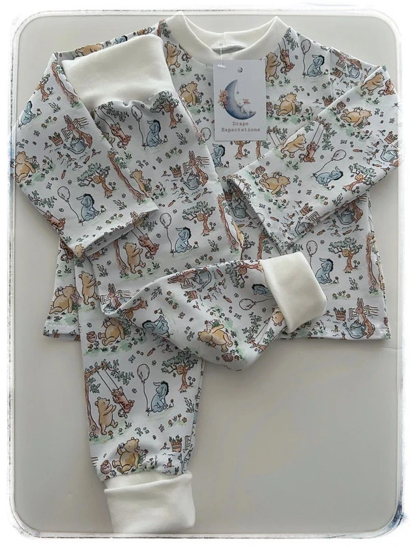 Pooh lounge suit with cream trim