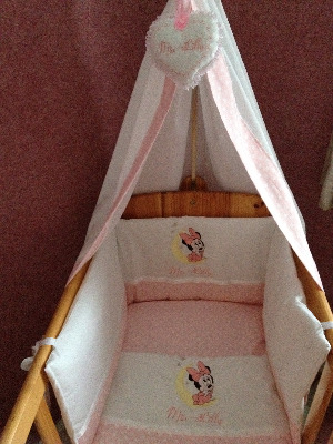 Minnie Mouse Star Struck 3 Piece Baby Bedding Set
