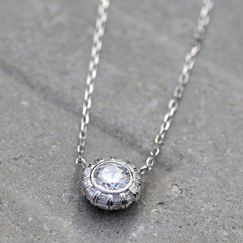 Vivien CZ Solitaire in Rope Setting Pendant Silver