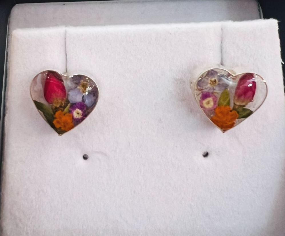 Mixed Flower Heart Stud 925