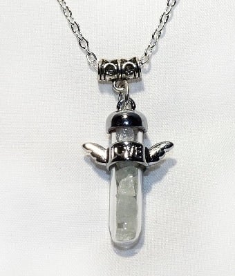 Large Beryl Crystal Chakra Healing Love Angel Wing Pendant Box & Chain Crow