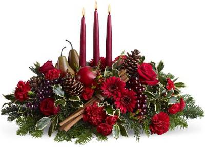Christmas Red Candle Arrangement.