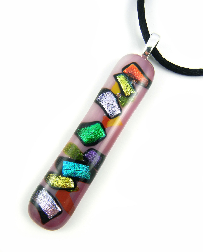 Cranberry Craze Glass Pendant - ZMP084 - Graffiti Collection 