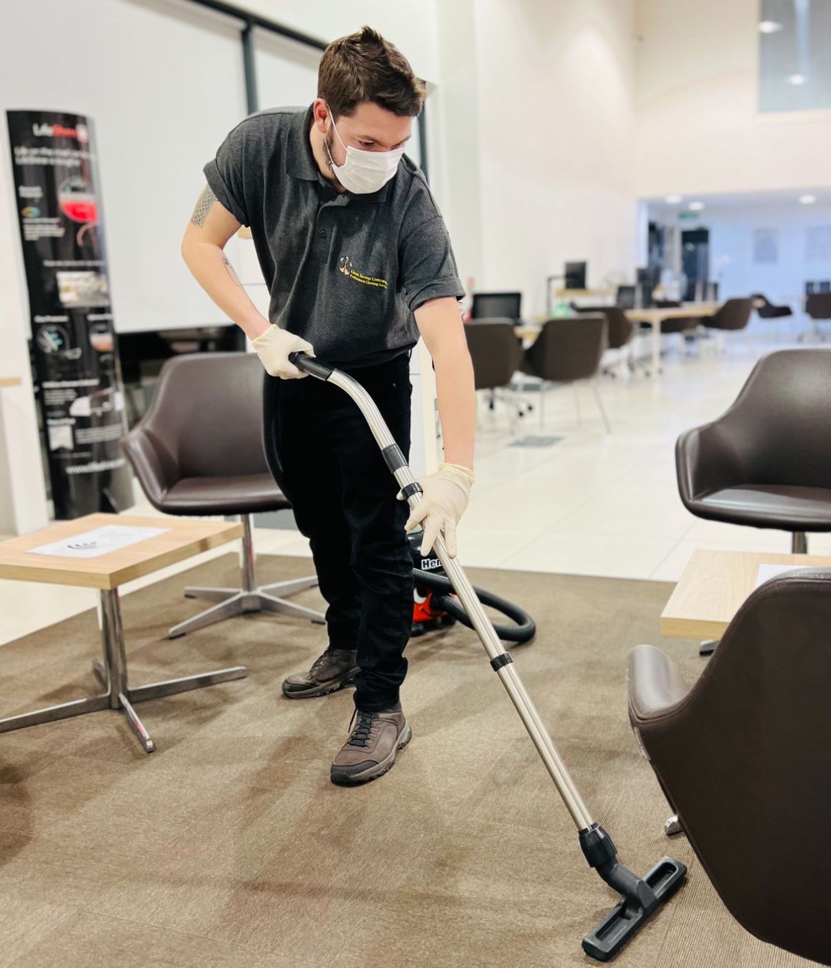 cleansweep-commercial--staff-vacuuming